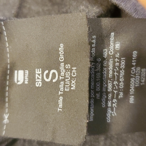 Graphic T- Shirt - Picture 4 of 4